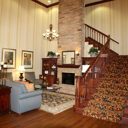 Seffner Inn And Suites Bagian luar foto